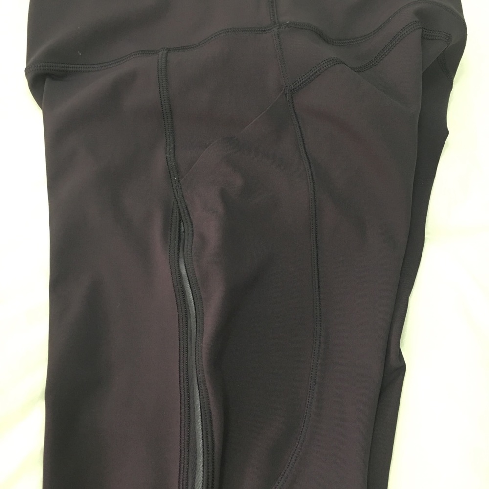 LULULEMON RUNNING CROPS - Picture 3 of 8